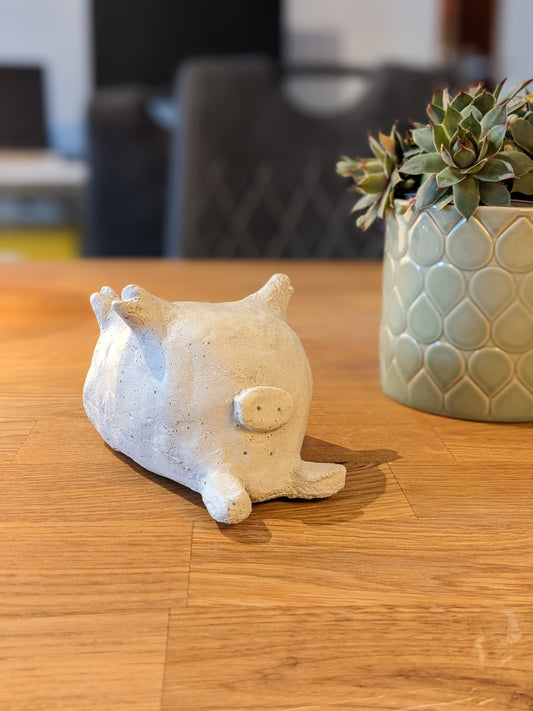 Deko Entspannungs-Schwein - handgefertigter Steinguss, Betonfigur, Design, Home, Accessoire